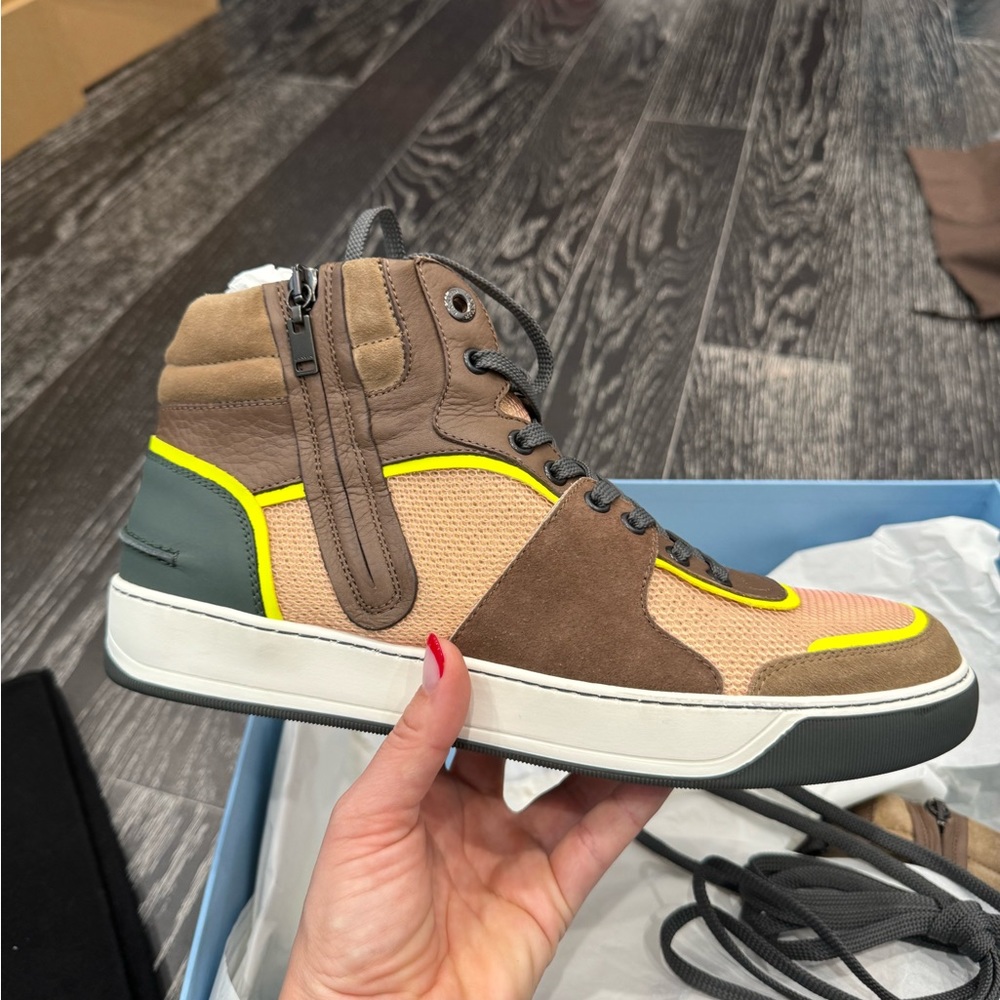 NIB Lanvin hi tops